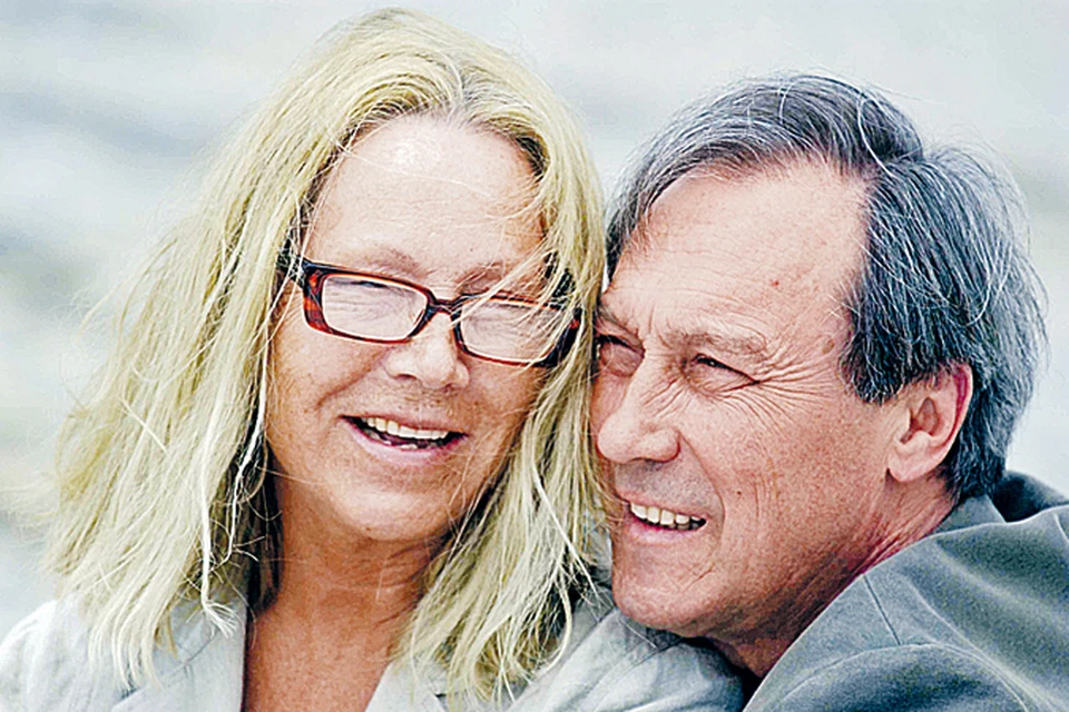 Людмила Зорина и Олег Янковский поженились еще в институте и прожили вместе 48 лет.