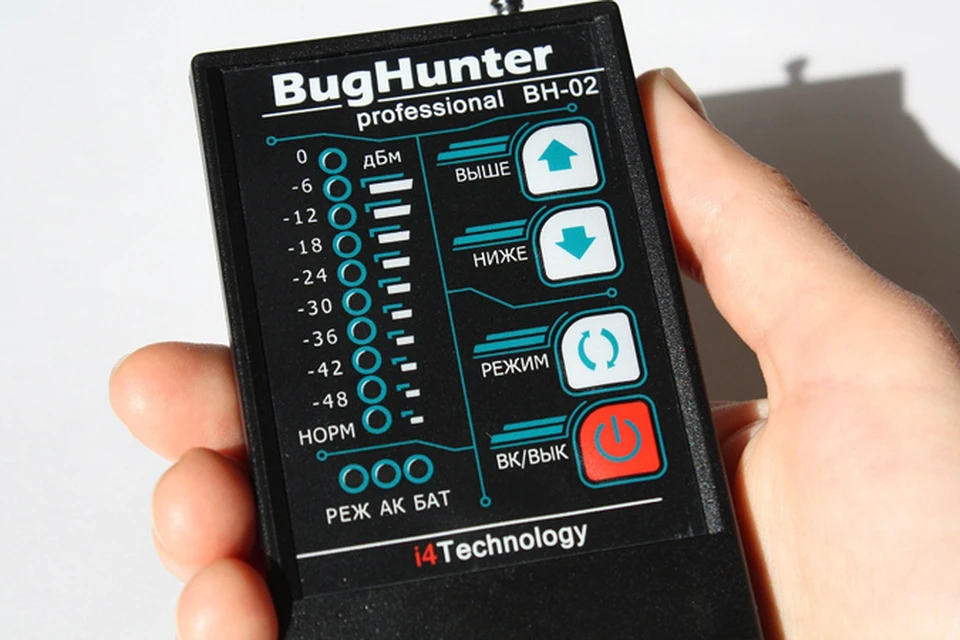 Детектор прослушки. BUGHUNTER professional BH-02. Детектор жучков. Прибор для поиска прослушки.