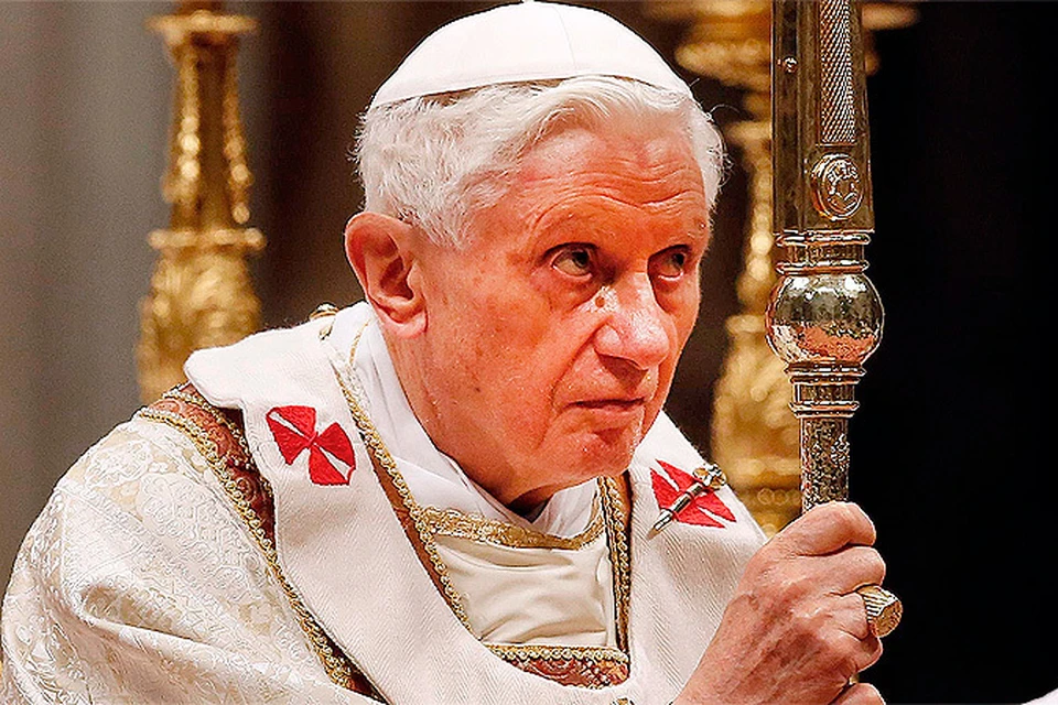 11 февраля Папа Римский Бенедикт XVI объявил, что отказывается от престола