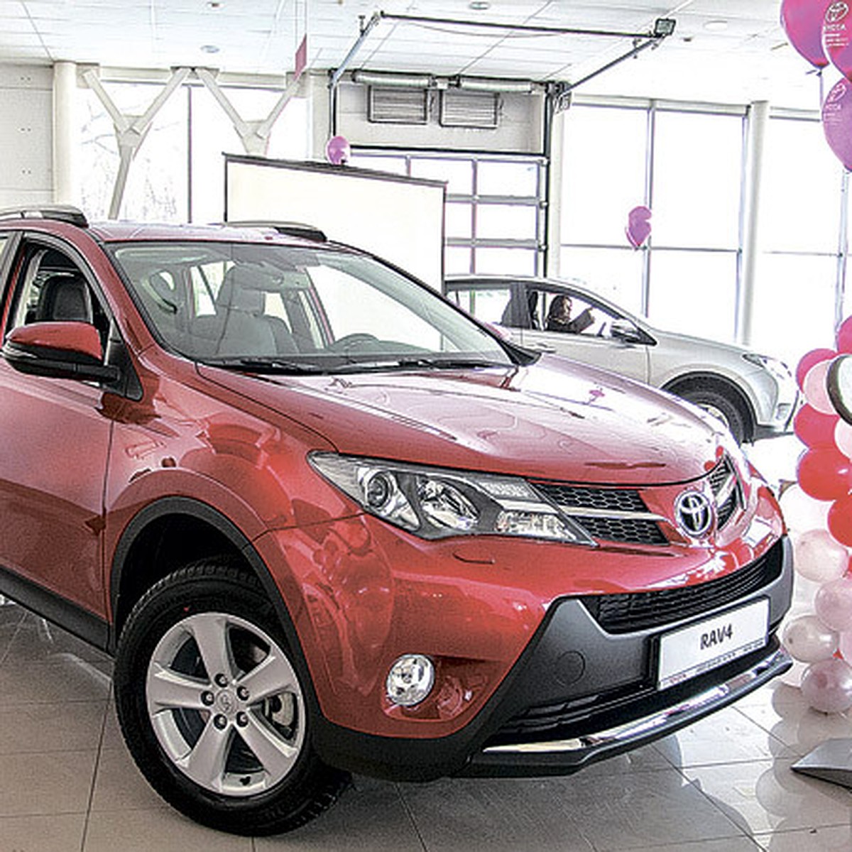 Новый «Toyota RAV 4» покоряет Владимир - KP.RU