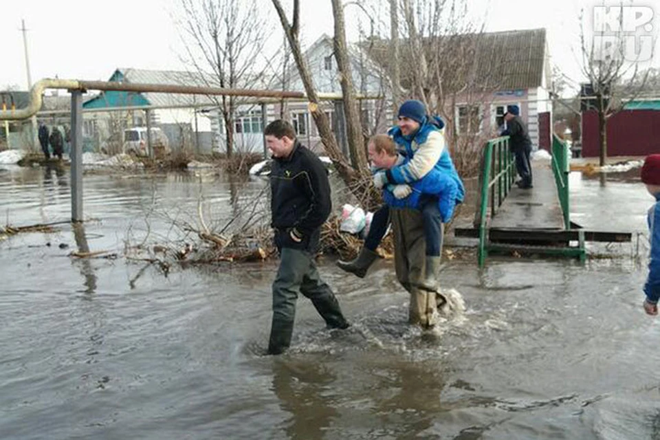 Наводнение в городе ош. Ниженка Липецк. Наводнение в Симферополе. Паводок в Ельце.