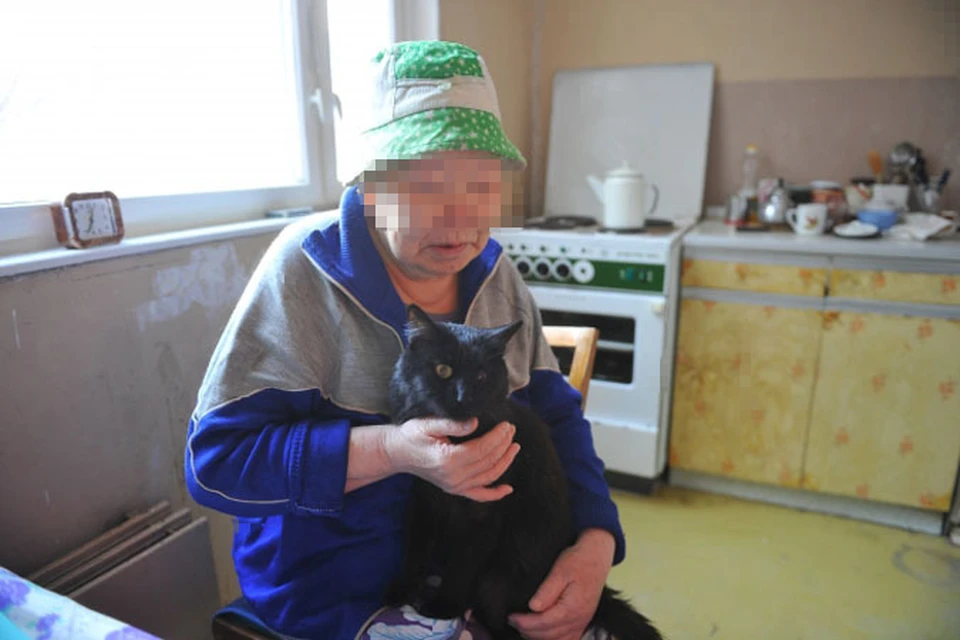 75-летнюю Веру Семеновну доставили в реанимацию с диагнозом "истощение".