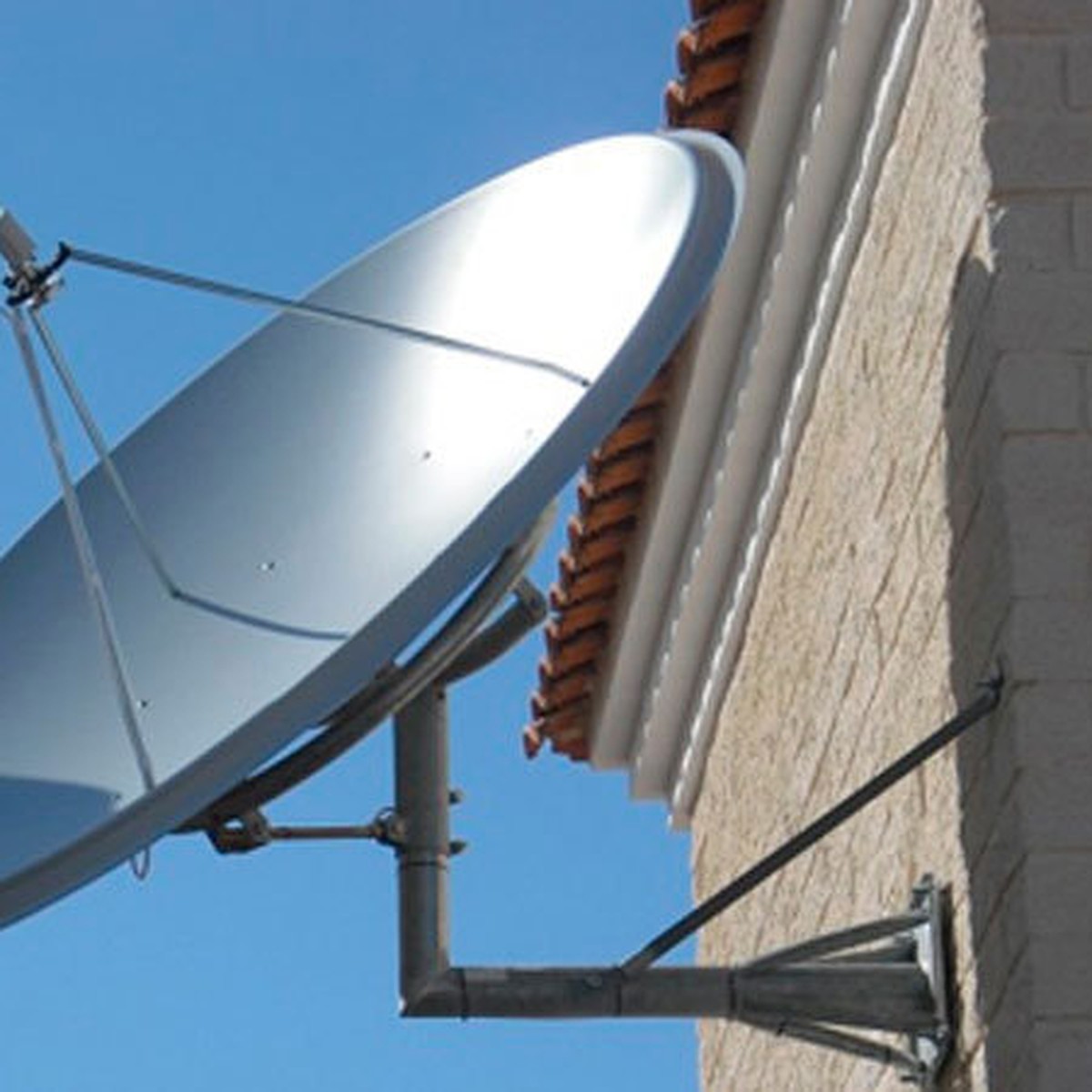 Спутниковые антенны: типы, принцип работы, особенности
