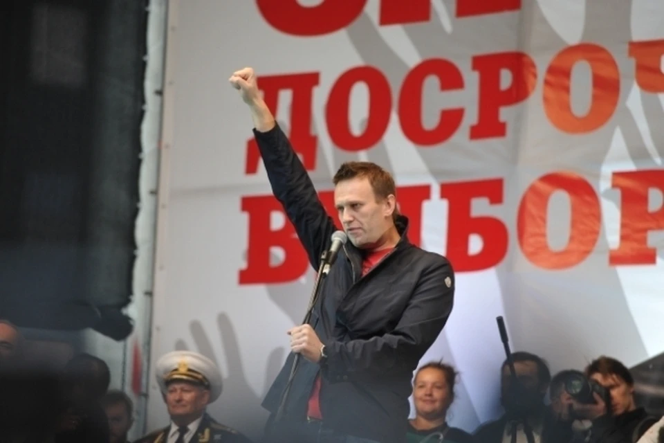 Навальный отстаивает необходимость участия оппозиции в выборах