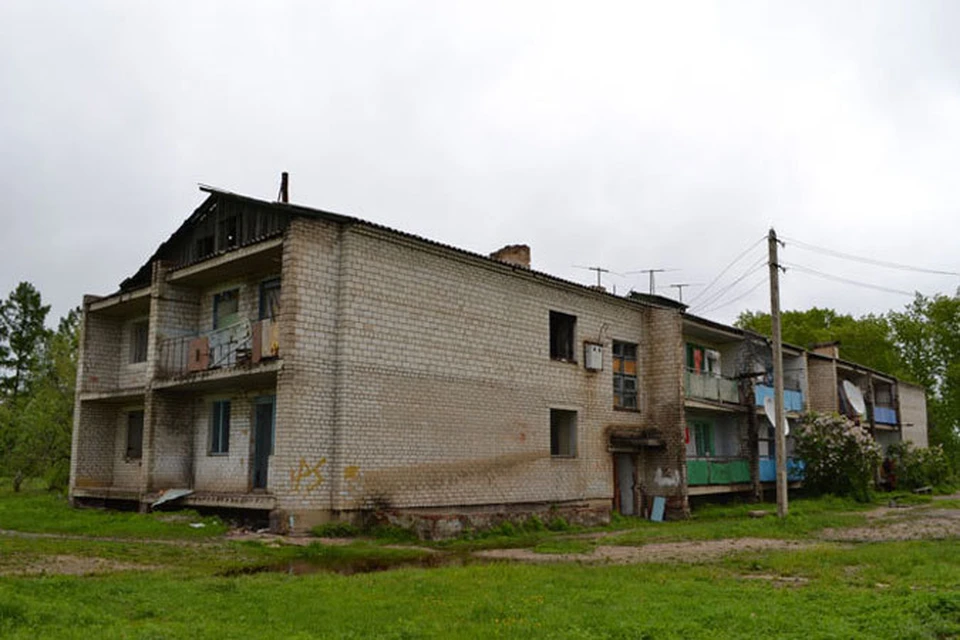 Поселок пионерский. Амурская Мазановский район пос Пионерский. Мазановский районный ,поселок Пионерский. Школа интернат Пионерский Новокиевский Увал. Поселок Пионерный Псков школа.