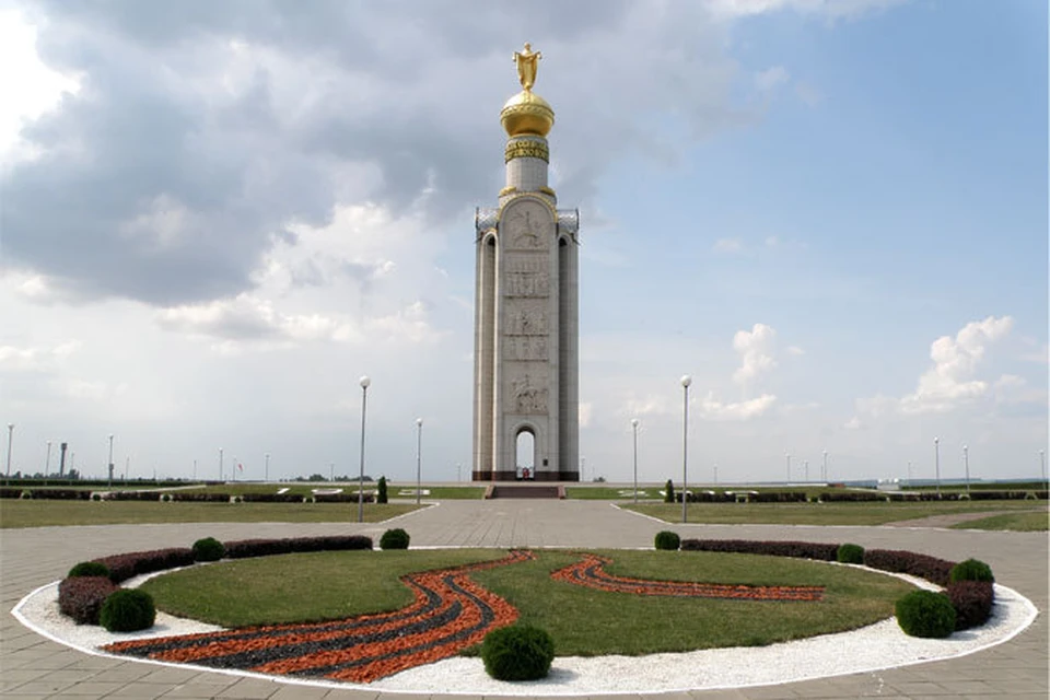 Звонница на Прохоровском поле Белгородская