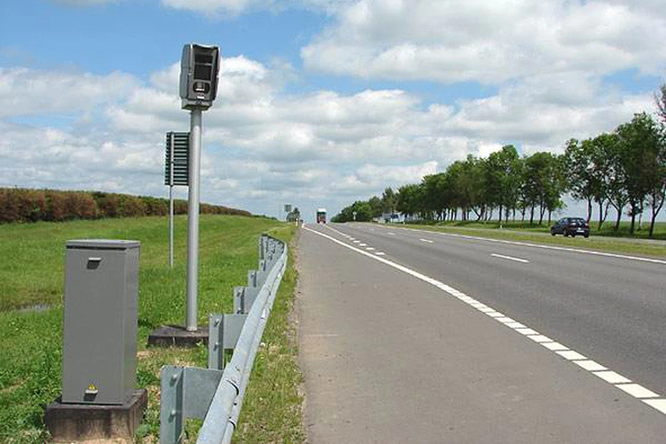 Камеры на трассе. Радары в Беларусь. Камеры фотофиксации в Беларуси. Камера контроля скорости Беларусь. Камеры на скорость в Белоруссии.