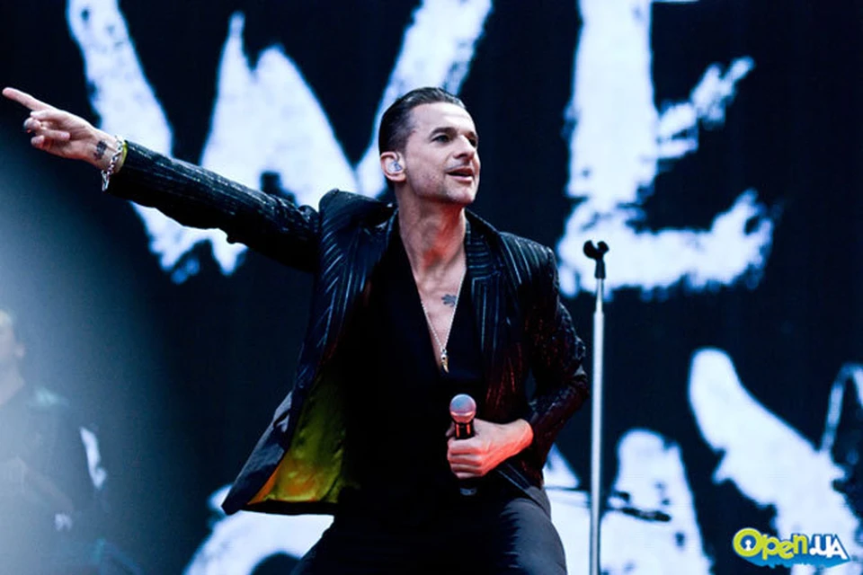 Легендарная группа Depeche Mode, которой уже без малого 40 лет, в понедельник даст концерт в Минске.