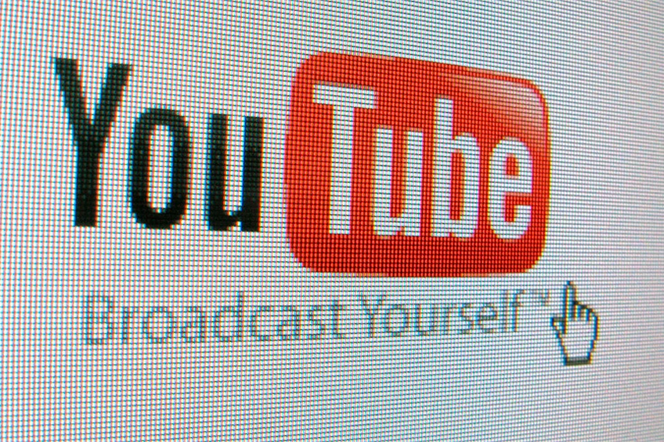 YouTube разрешит пользователям смотреть ролики без подключения к интернету