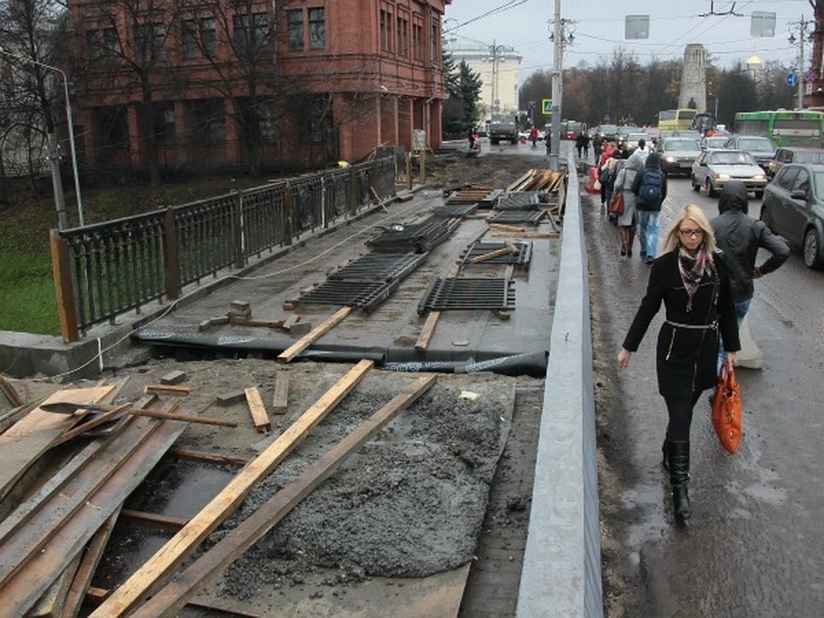 Владимирского асфальта на городские тротуары уже не хватает - KP.RU