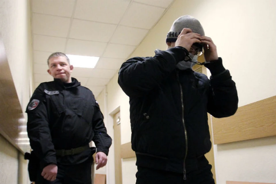 Судья приговорил Макарова к девяти годам за решеткой.