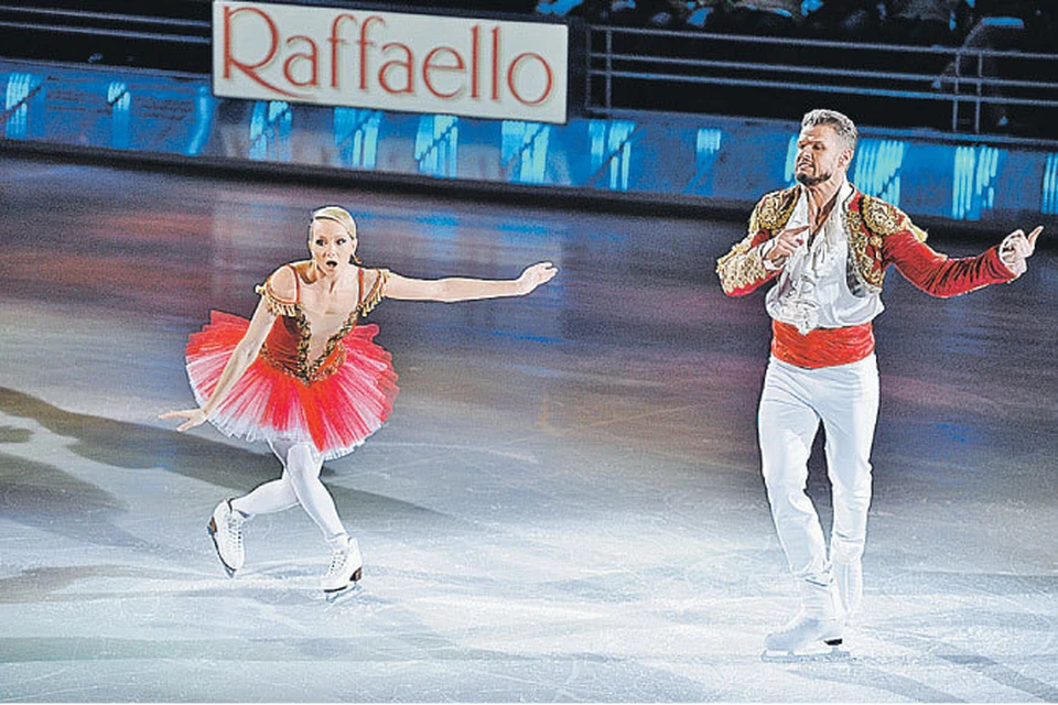 Оксана Домнина и Владимир Яглыч - красивая пара на льду и вне его.