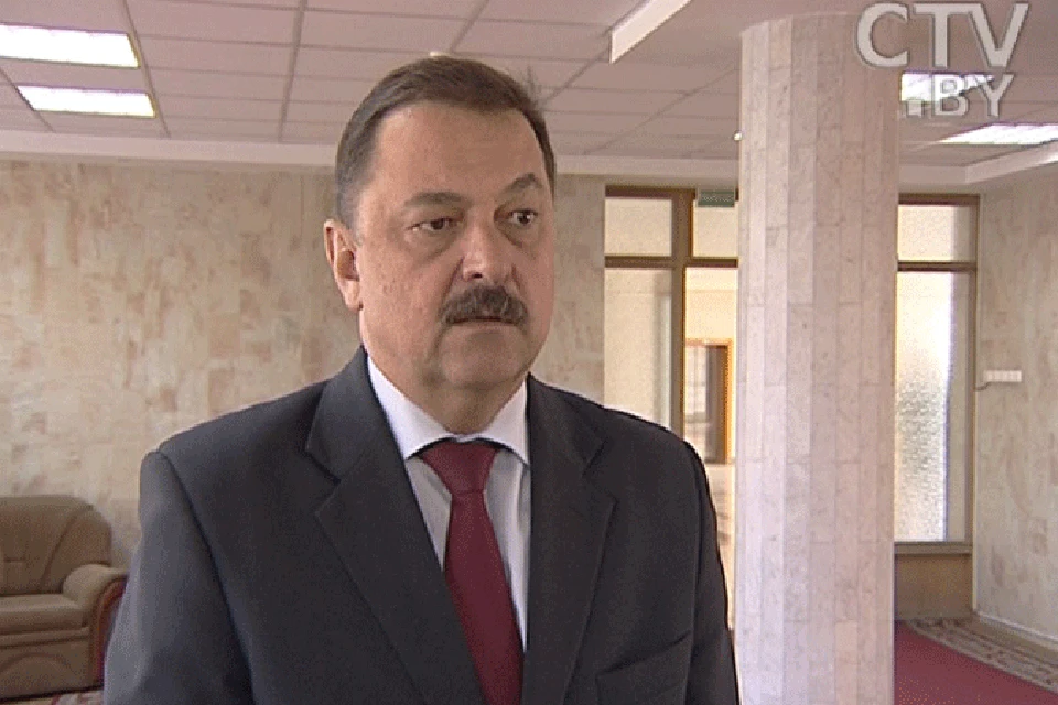 Председатель комитета по здравоохранению Мингорисполкома Виктор Сиренко: «Я гарантирую неприкосновенность тех людей, которые подписались»