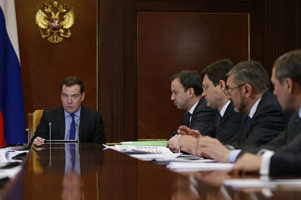 Дмитрий Медведев потребовал не допустить необоснованного и неконтролируемого роста тарифов