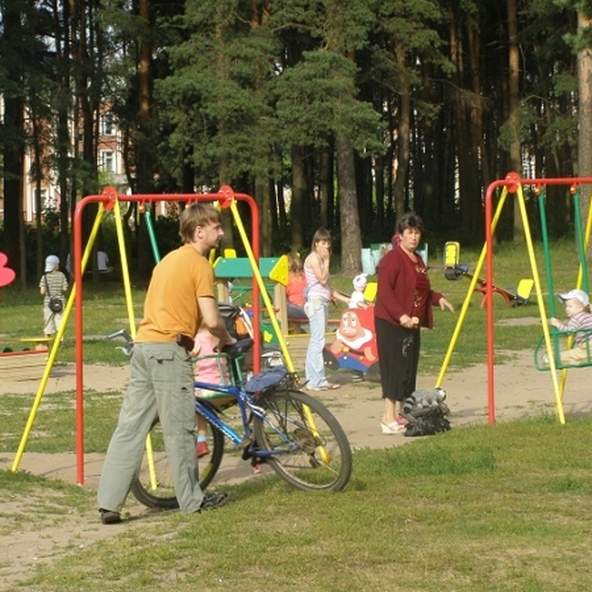 В Бобачёвской роще Твери запахло маленьким майданом - KP.RU