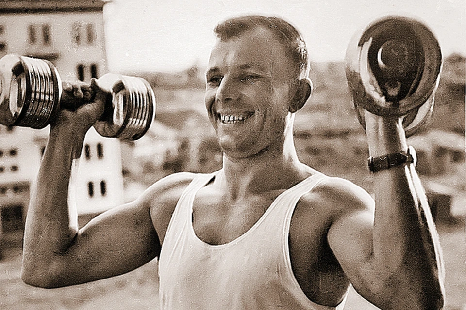 Юрий Гагарин навсегда вошел не только в историю космонавтики, но и в сердца людей.