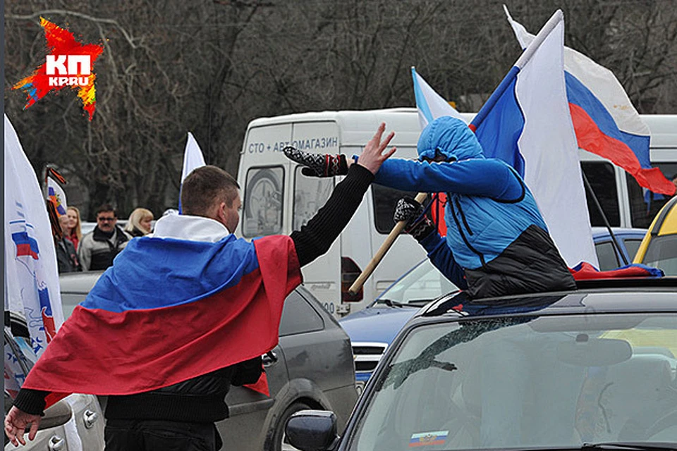 Ирония украинской судьбы как раз и заключается в наглядной демонстрации  невозможности быть от России отделенной.