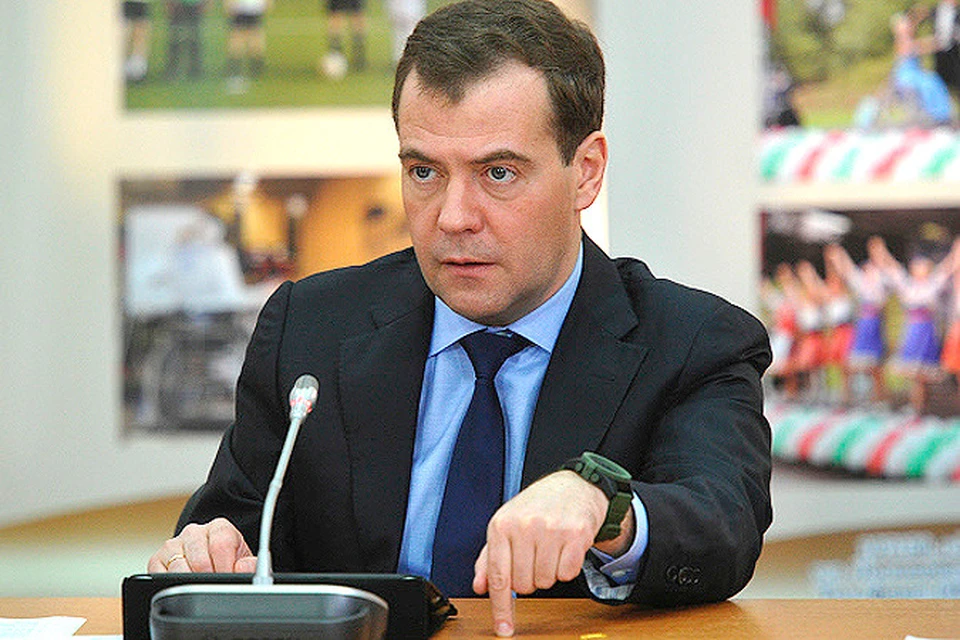 Премьер РФ предрекает Украине гражданскую  войну