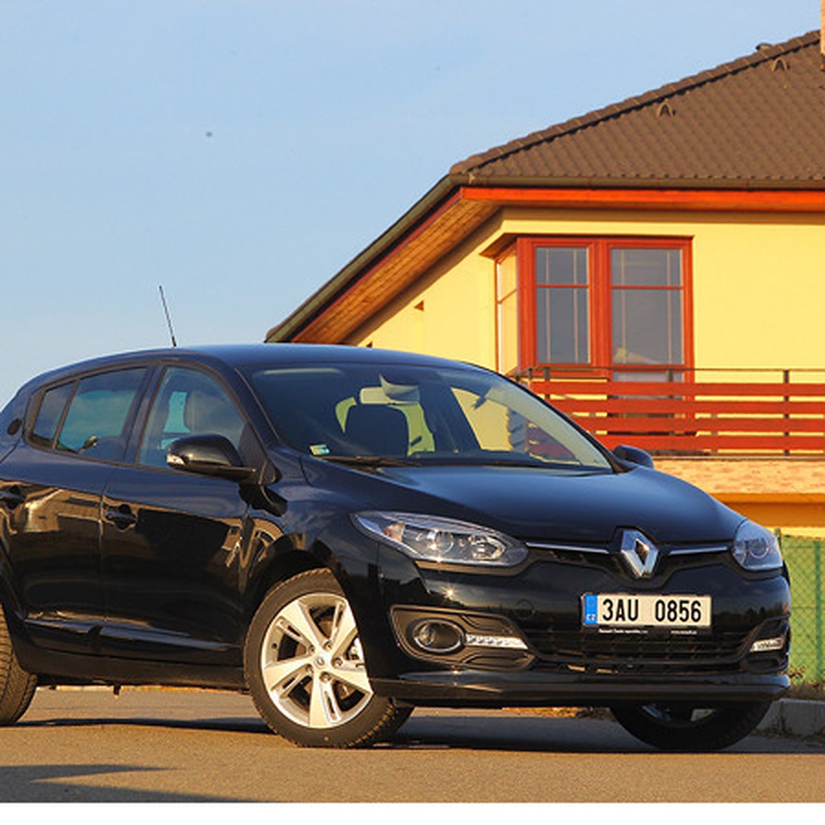 Renault Megane - знакомимся с дизельной версией