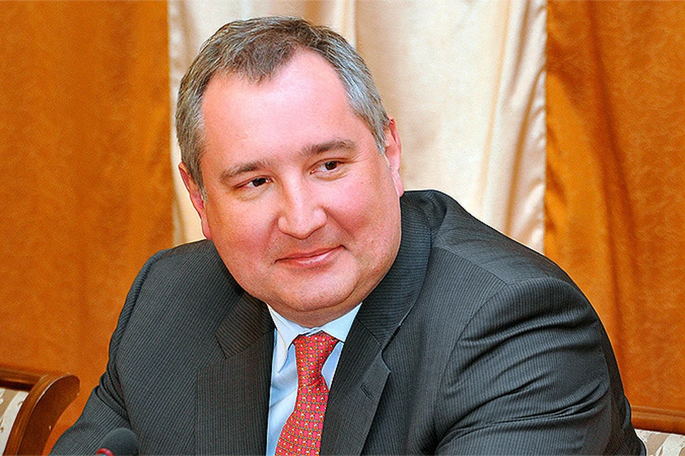 Рогозин вернулся из Приднестровья воздушными «тропами ВПК»