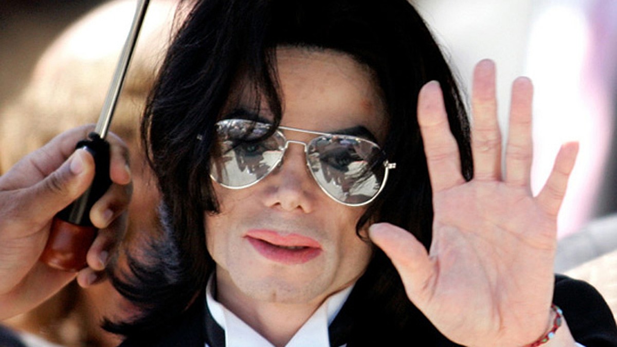 Майкл Джексон: почему его именем пугают детей