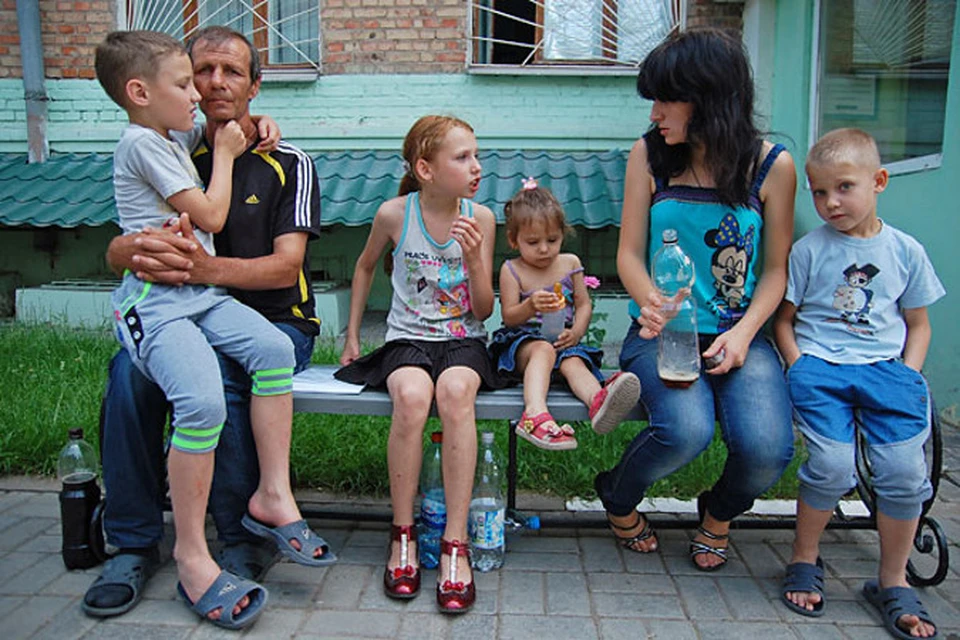 «Комсомолка» объявляет сбор гуманитарной помощи для беженцев с Украины
