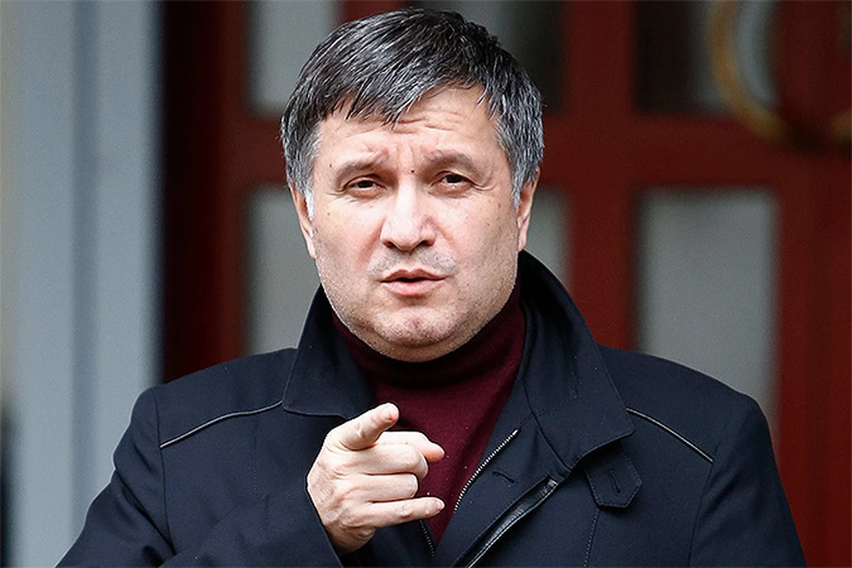 Арсен Аваков сообщил о завершении первого этапа проверки донецкой милиции на верность присяге