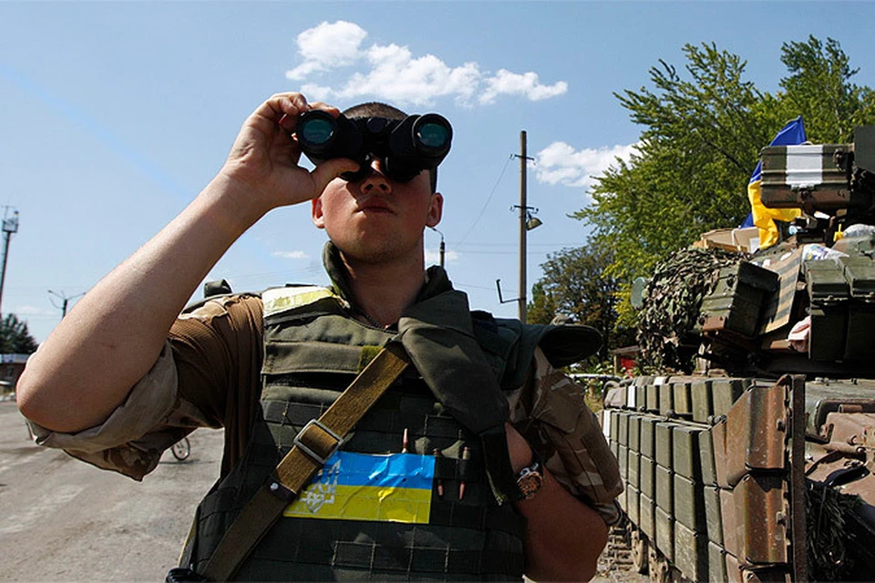 "Чем больше украинских солдат придут к российской границе с белыми флагами, тем лучше." - считает журналист "КП" Елена Кривякина.