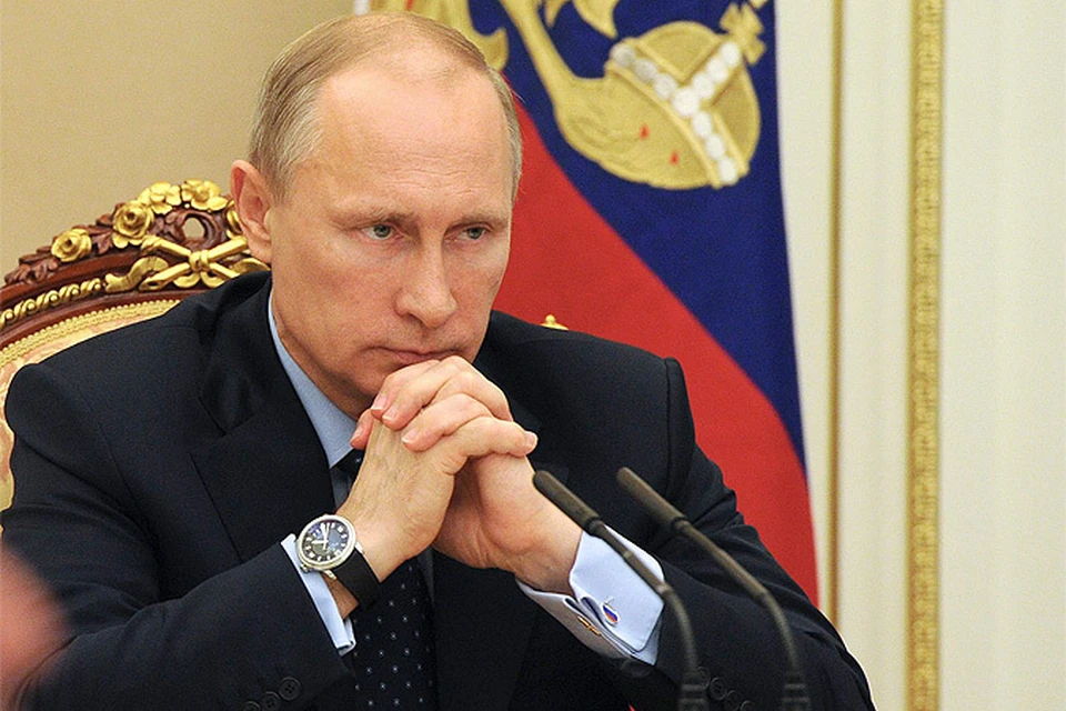 Владимир Путин поручил разработать ответные санкции