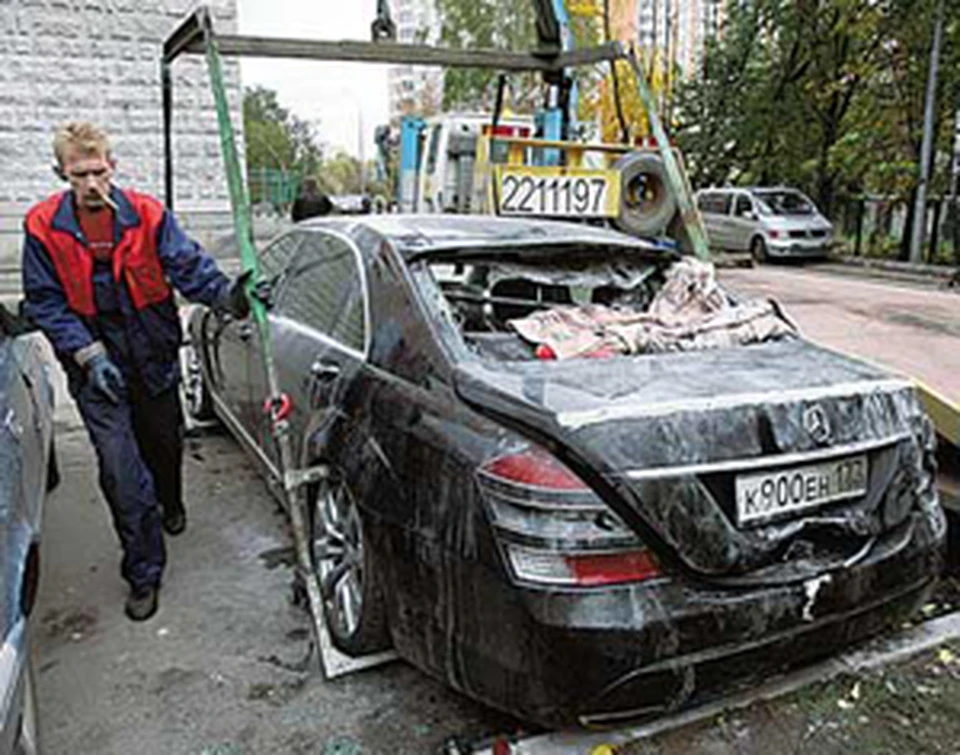 Одно хорошо: благодаря страховке деньги за машину «погорельцу» Константину Коновченко вернут по полной.