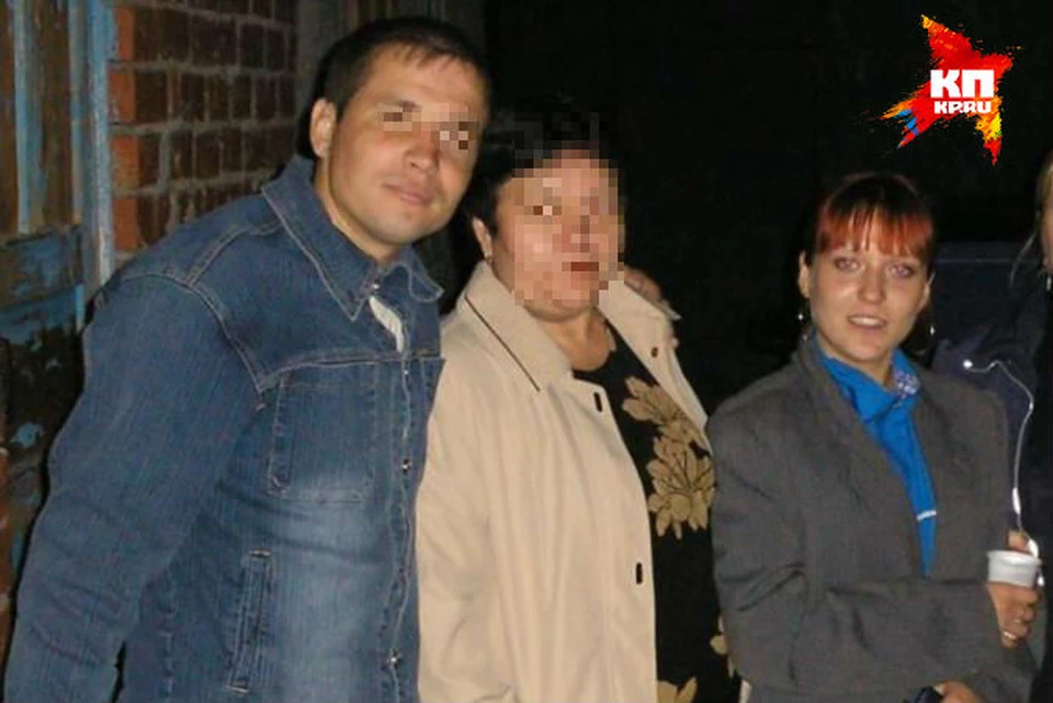 Андрей Рыжков (слева) всегда был галантен с матерью Яны (посередине) и с малых лет знал свою жертву (справа)