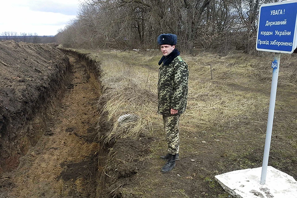 Украина начинает проект "Стена" на границе с Россией.