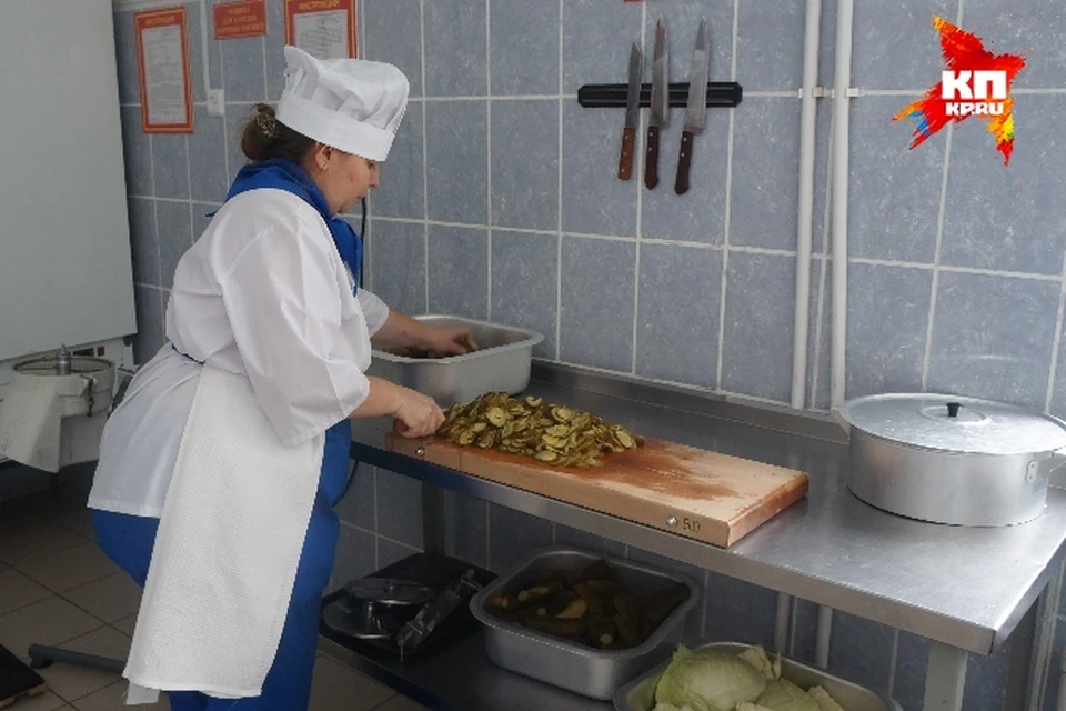 На вологодских курсантах «опробуют» новую систему питания