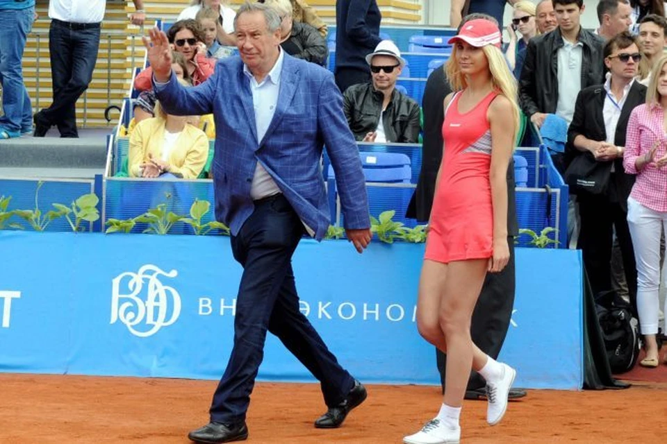 WTA отстранила Шамиля Тарпищева от работы в женском теннисе