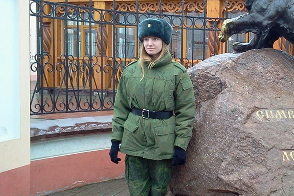 Смолянка Анастасия Петрачкова второй год служит в армии по контракту. Фото из личного архива.