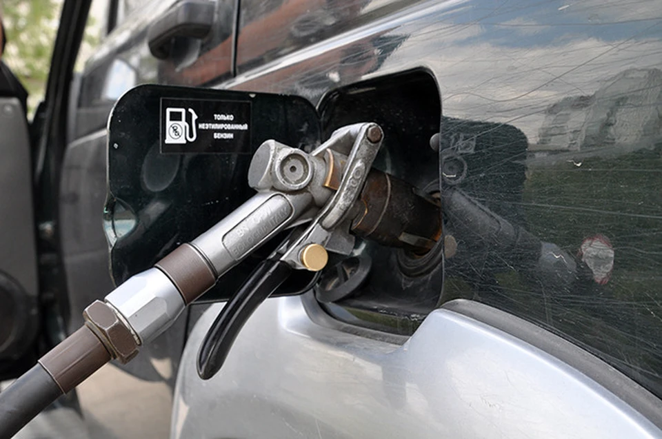 Разница в ценах на бензин в Крыму связана с проблемами логистики