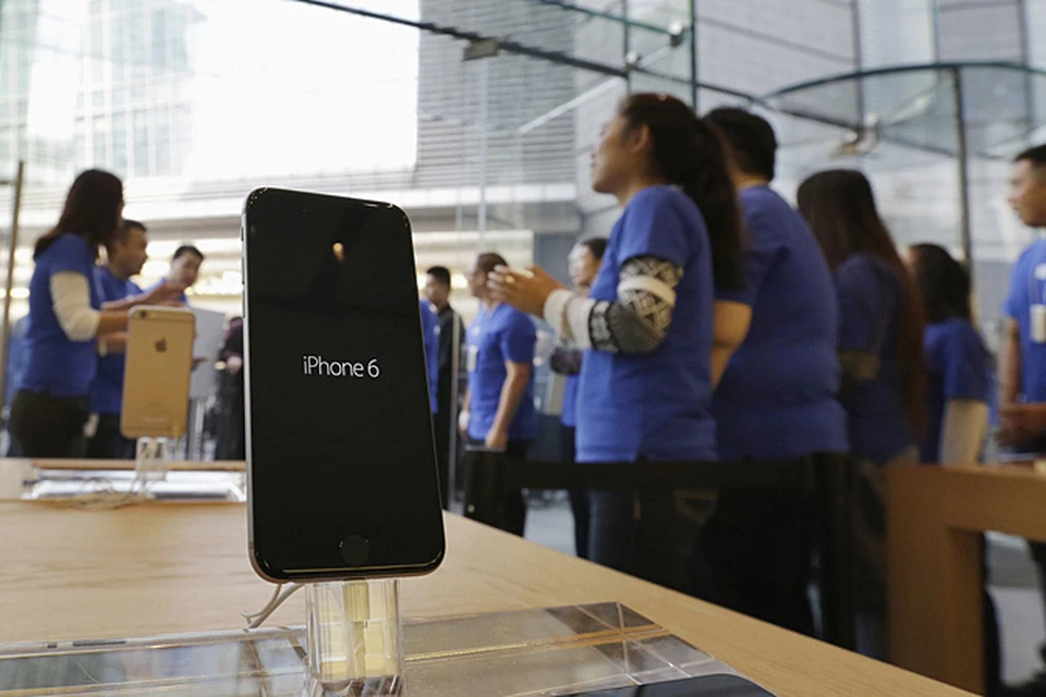 iPhone 6 с увеличенным экраном, угрожает продажам другого уже экс-хита – планшетного компьютера iPad