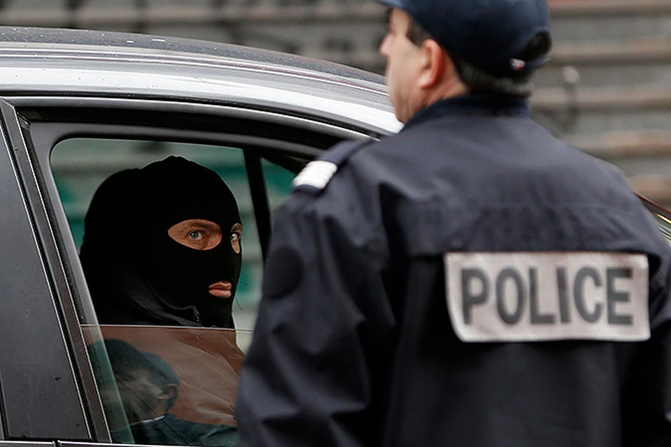 Полиция определила местонахождение причастных к атаке на редакцию Charlie Hebdo
