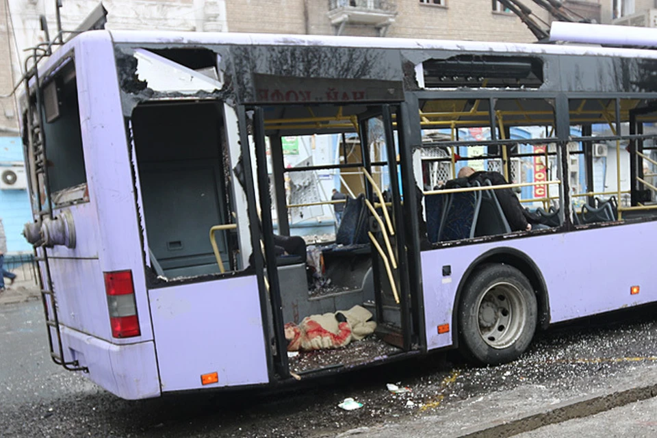 Расследование трагедии на остановки в Донецке продолжается