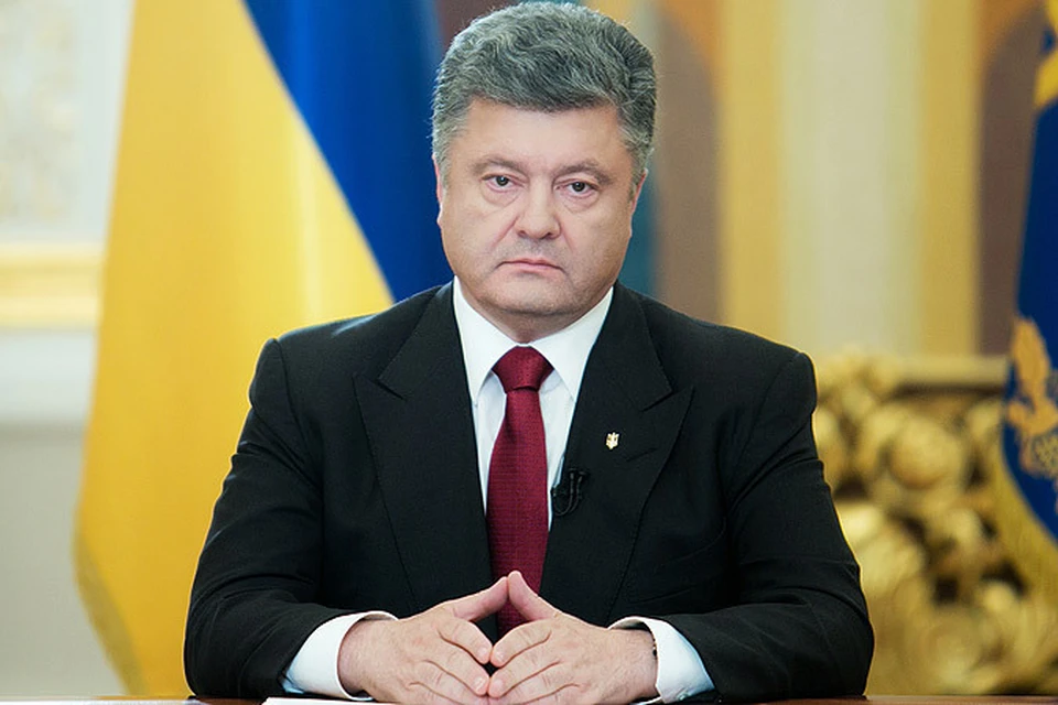 Президент Украины Петр Порошенко на совещании с силовиками заявил о целой Курской дуге, разыгравшейся под Донецком.