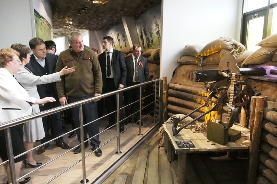 Дмитри Рогозин открыл в Туле новую экспозицию музея оружия