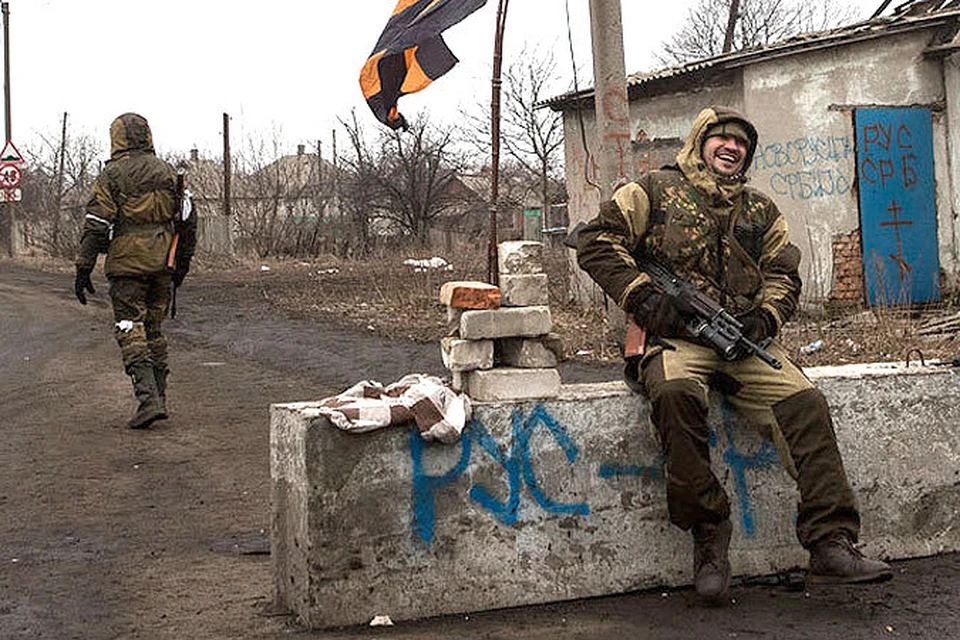 Ополченцы, отбившие Дебальцево у украинских войск, восстановили железнодорожный узел.