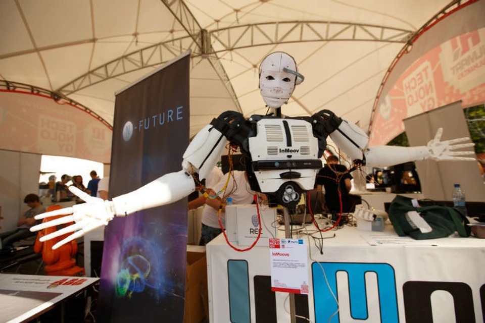 В Москве на все лето поселятся роботы, с которыми можно будет оставить детей на целый день