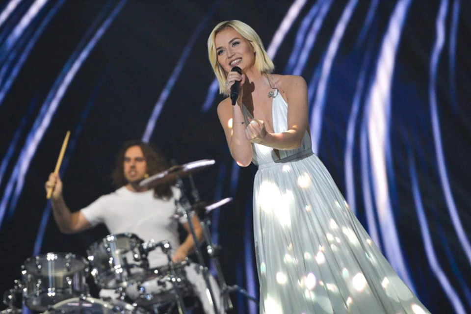 19 мая вокалистка выступит в первом полуфинале аж с пятью помощниками
Фото: официальный сайт "Евровидения"