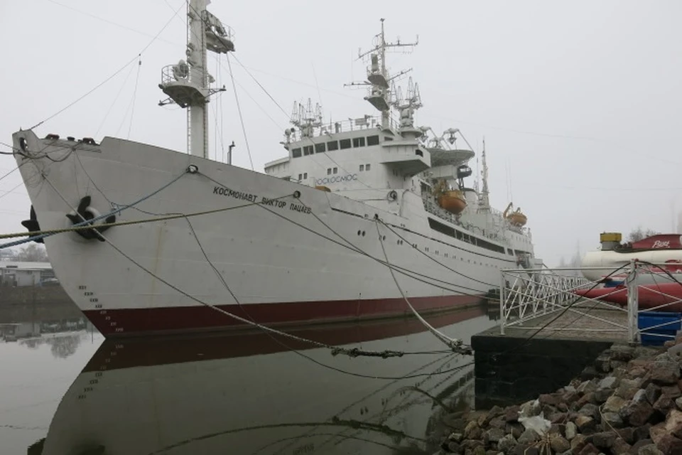 Сейчас научное судно "Виктор Пацаев" стоит на приколе в Калининграде.