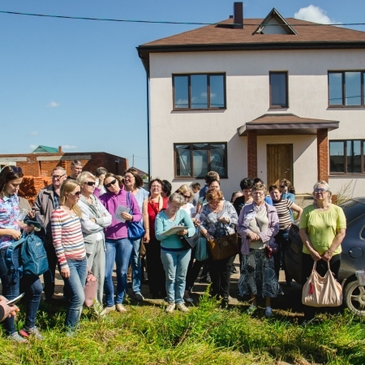 Тур по загородным поселкам в Ижевске: выбираем участок и дом - KP.RU