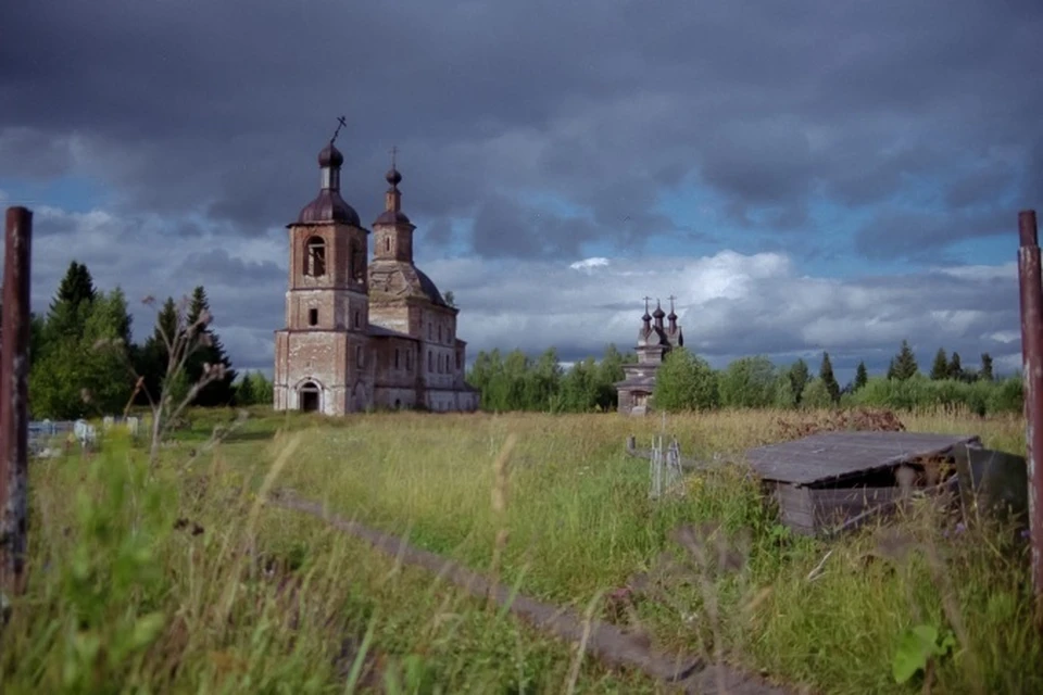 Завораживающих видов старых церквей в «Атлантиде русского севера» много, но на самом деле фильм немножко о другом.