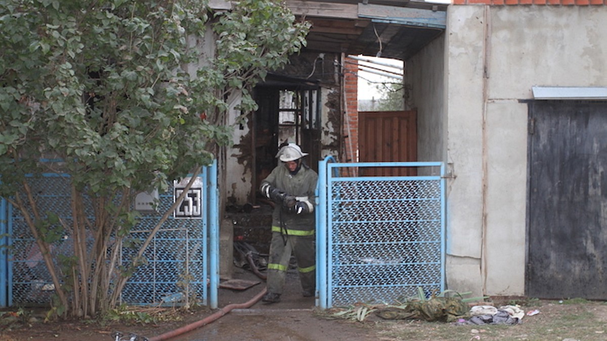 В пожаре на Кубани погибли семеро детей - KP.RU