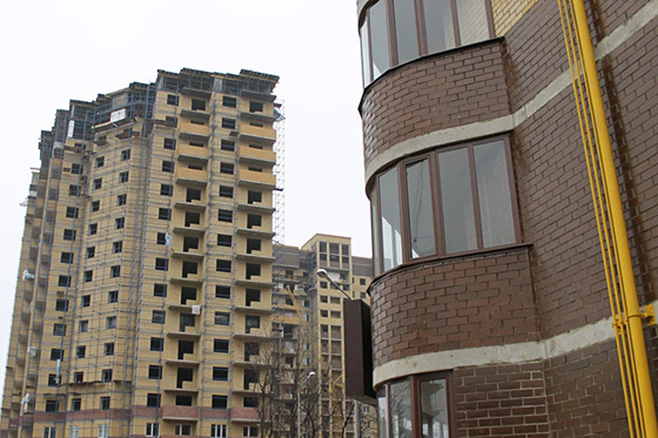 Средняя цена квадратного метра в городских новостройках - 44 622 рубля.
