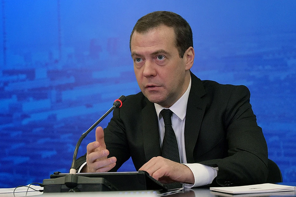 22 января 2016. Председатель правительства РФ Дмитрий Медведев проводит в Тольятти совещание о текущем состоянии автомобильной промышленности и основных направлениях стратегии развития автопромышленности и производства автокомпонентов на период до 2025 года.